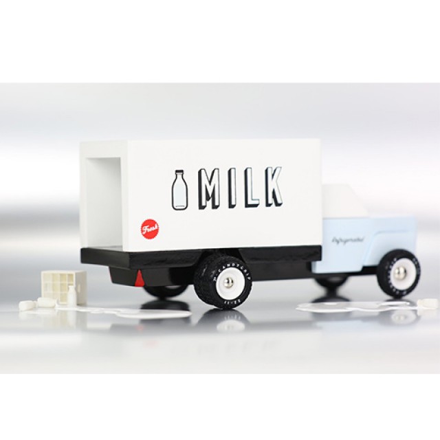 Kamion Za Mleko