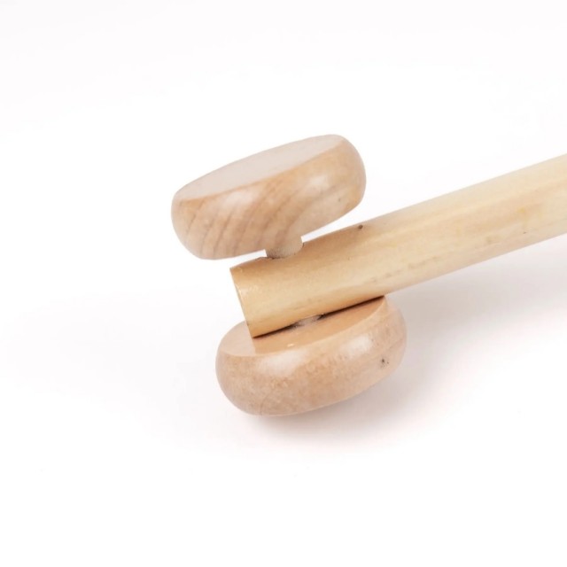 Konjić Za Jahanje - Henry