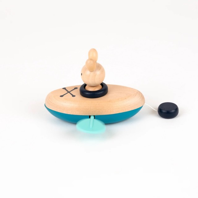 Zeka U Čamcu Na Navijanje