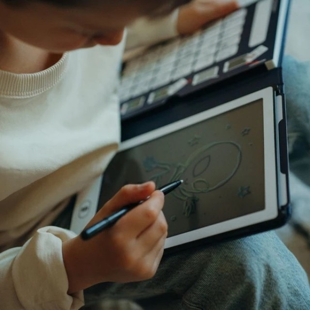 Kidydraw-Mini – Lcd Tabla Za Crtanje, Galaxy Kidydraw-Mini – Lcd Tabla Za Crtanje, Galaxy