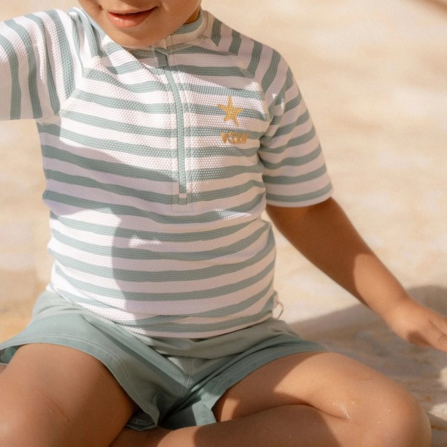 Little Dutch kupaci sorts za dečake