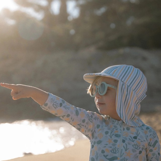 Kapa za sunce - Seashells, stripes