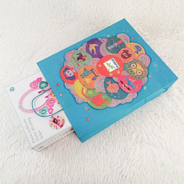 Papirna Ukrasna Kesa, Velika