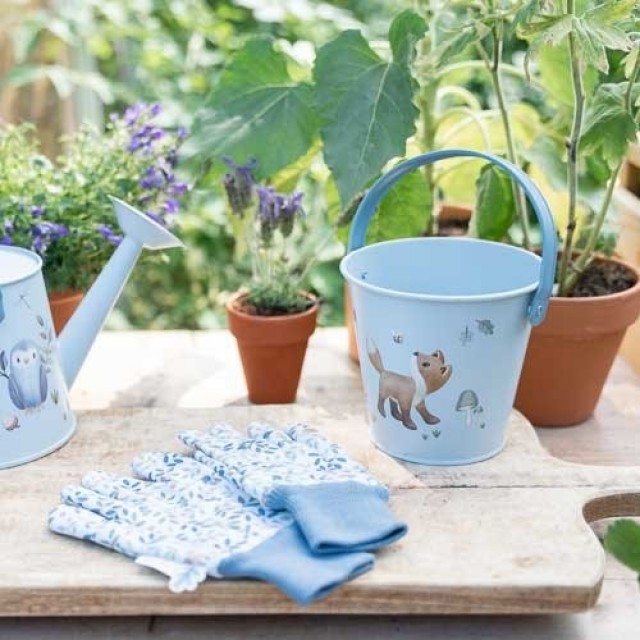 Kantica Za Baštu - Forest Friends Kantica Za Baštu - Forest Friends