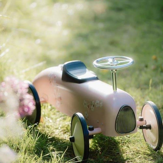 Retro Roller - Pink Retro Roller - Pink