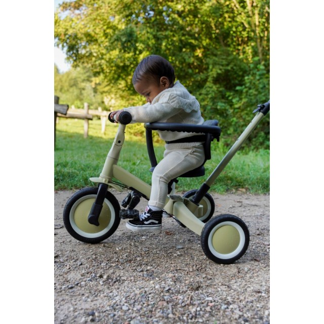 Tricikl Lio Sa Ručkom, Pistache